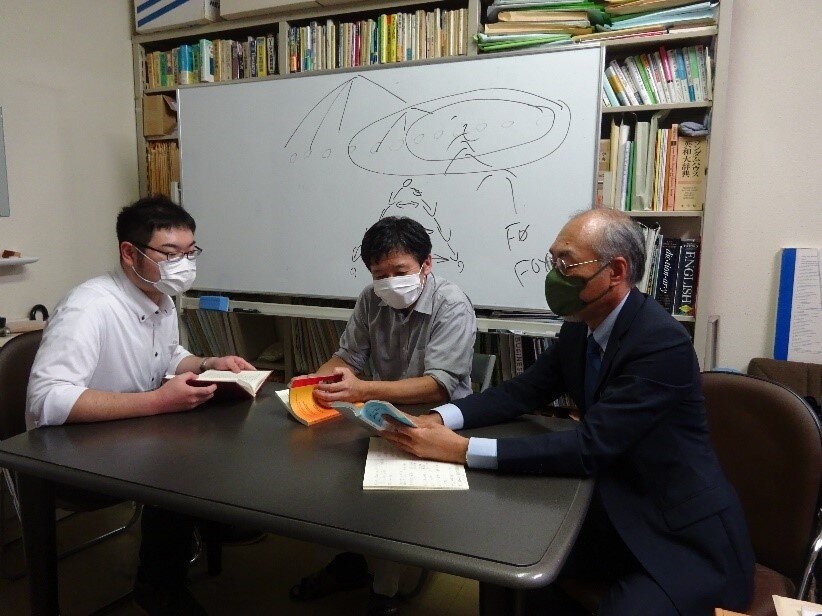 左から中山先生、西山先生、高橋先生