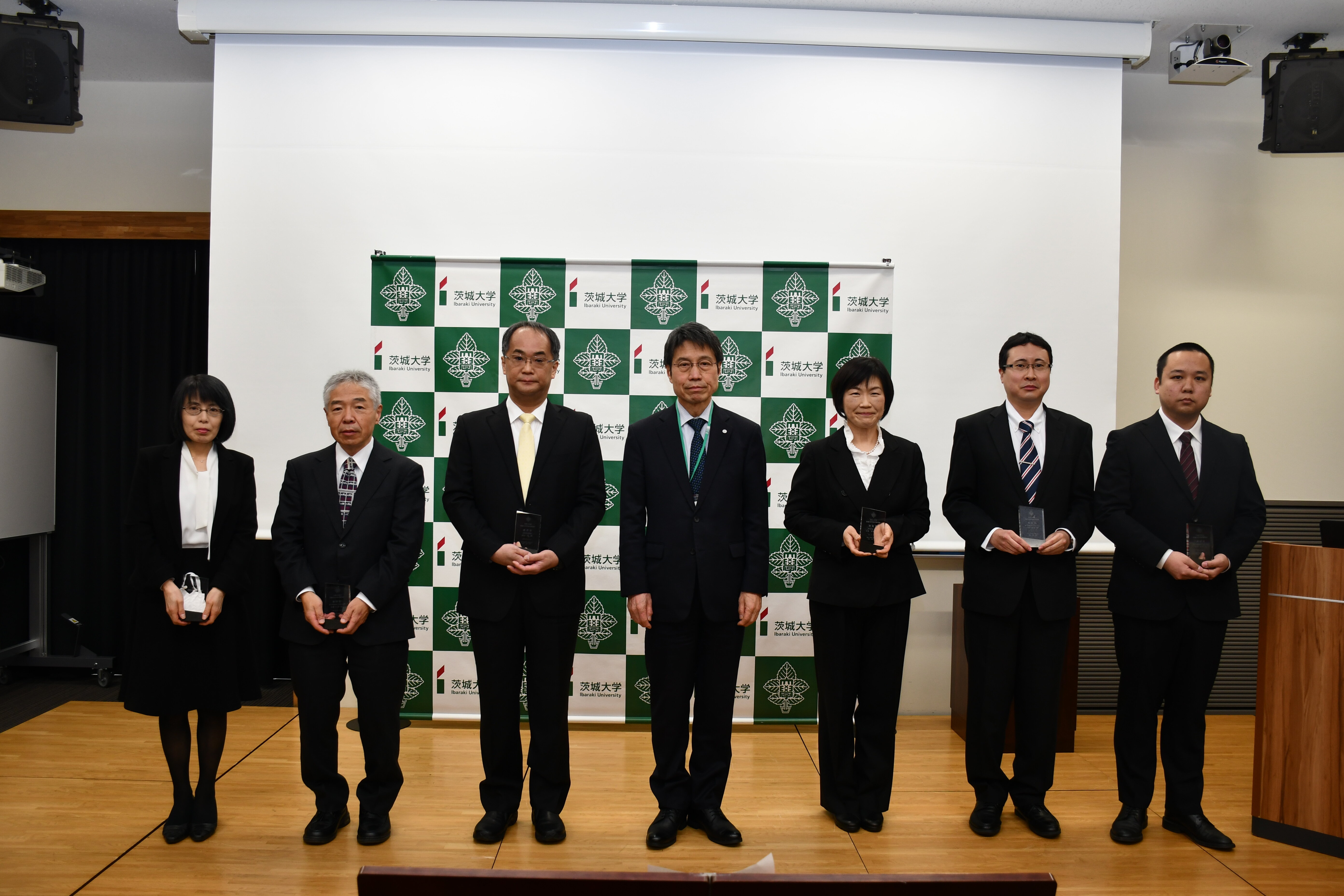 令和3年度茨城大学学長学術表彰、教員6名が受賞