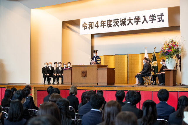 令和4年度入学式を挙行―学長式辞を公開
