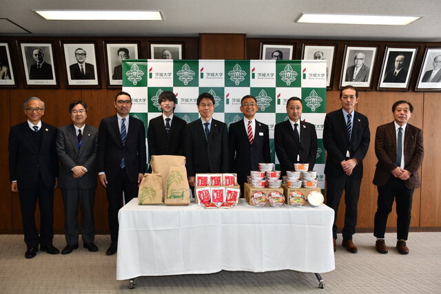 JA共済連茨城から学生へ食料品を寄贈 <br>―未来を担う茨大生に地元茨城のおいしい農産物を