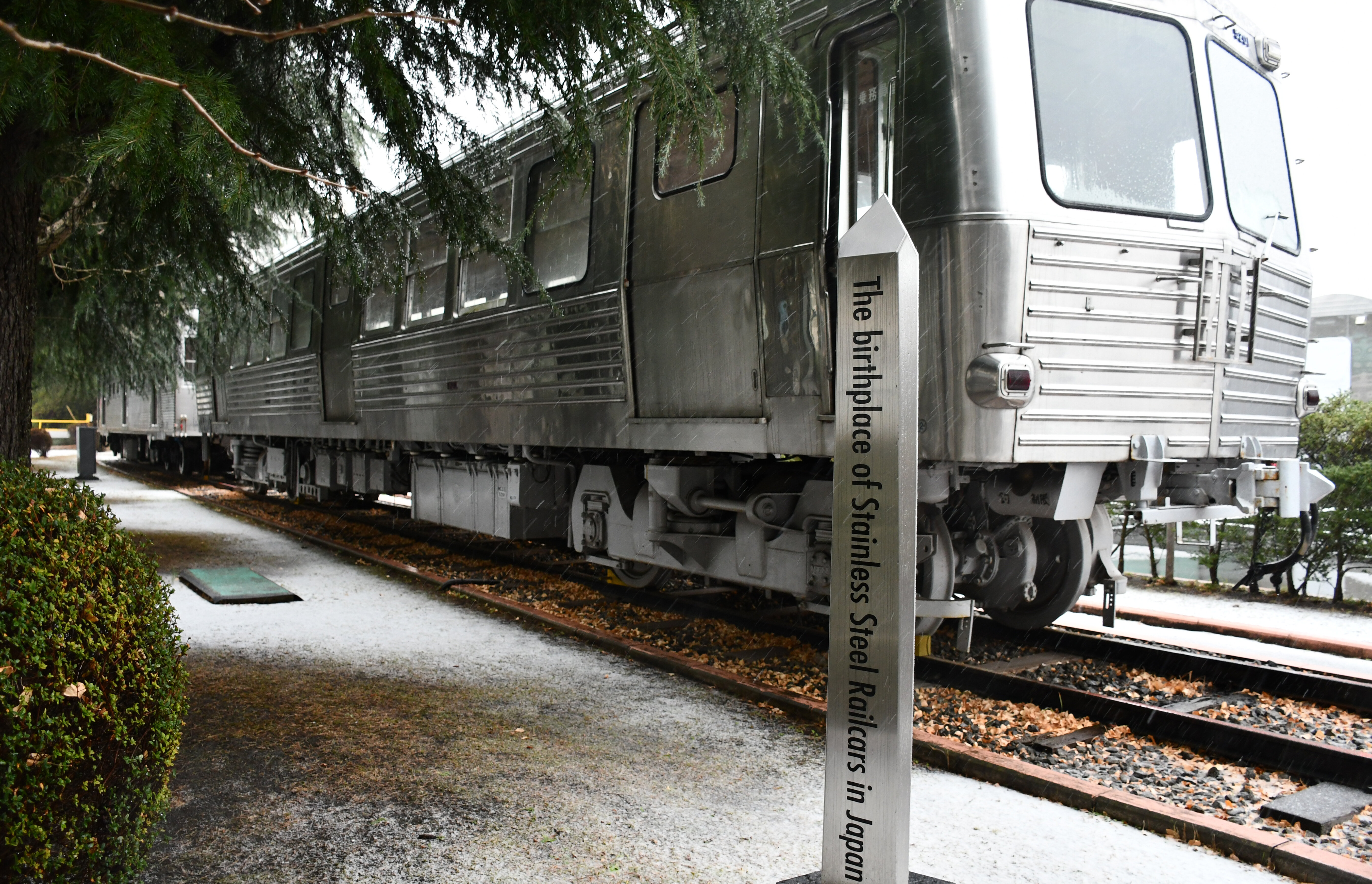 鉄道車両につなぐ夢と責任<br>―総合車両製作所に勤める工学部卒業生・水野浩平さん