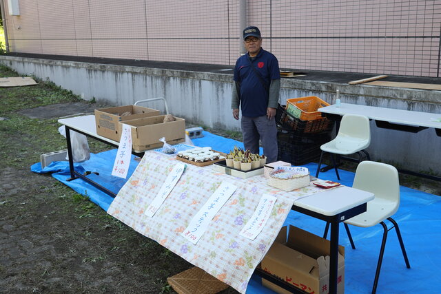 3. 農家直売ブース.JPG