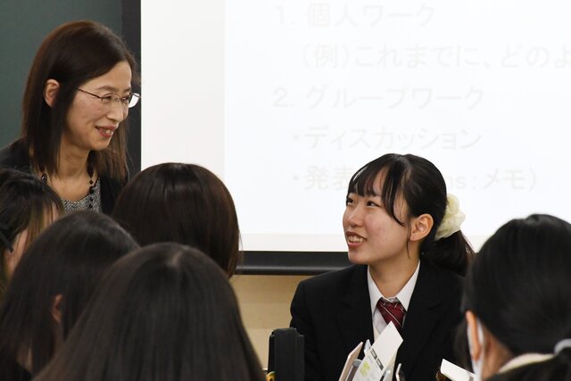 地域の教員不足解消へ、高大連携！<br>―教員志望の高校生が教育学部の授業に参加