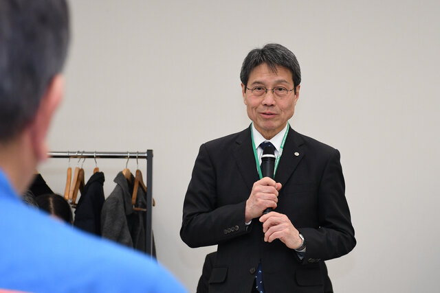 挨拶をする太田学長の写真