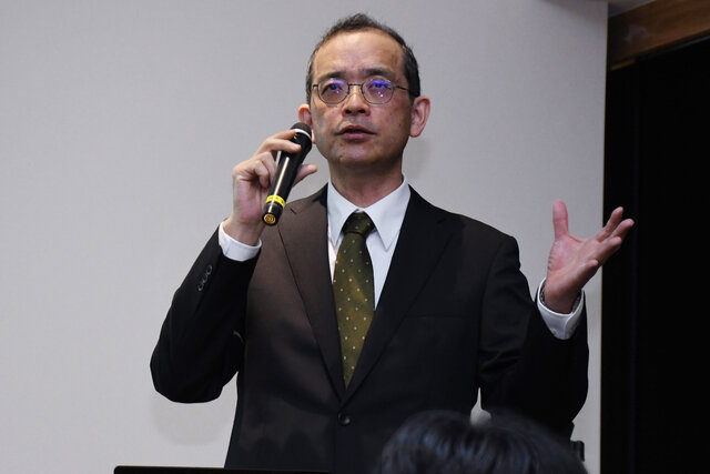 石井先生の写真