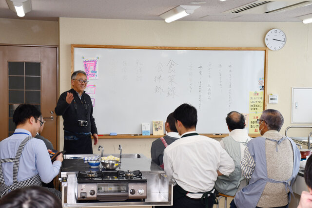 DSC_1596_r.jpg