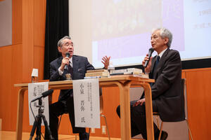 日本画家 ・手塚雄二氏 × 小泉晋弥名誉教授が語った岡倉天心＆平山郁夫―五浦美術文化研究所「観月会2025講演会」