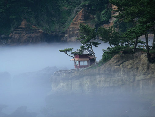 五浦・六角堂