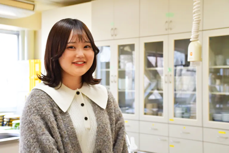 坂佐井 朋佳